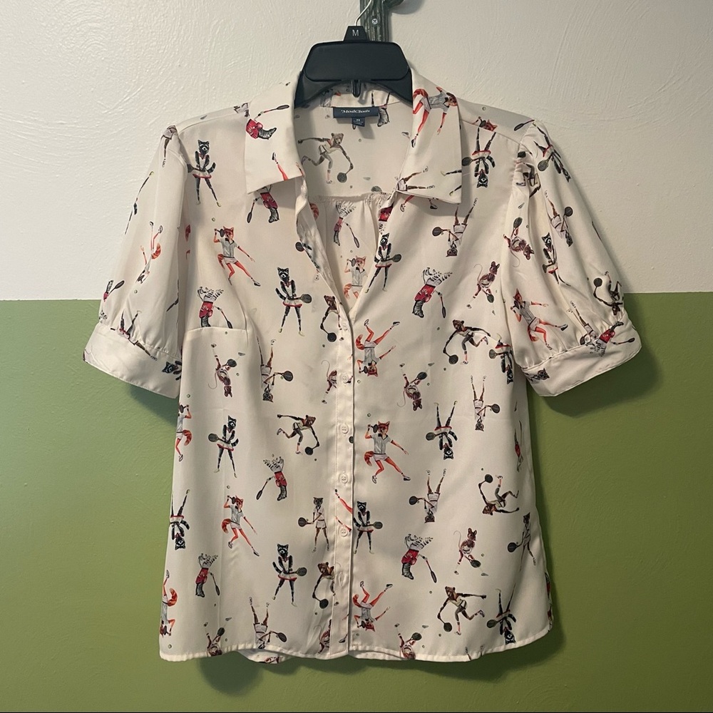 ModCloth Animals Doing Sports Button Up Blouse like new